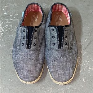 TOMS slip-ons (Women)